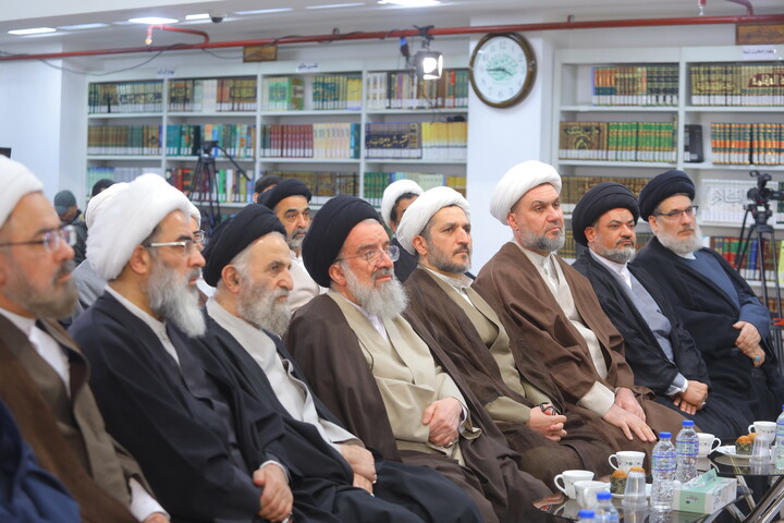 تصاویر / مراسم رونمایی از موسوعه ۶۰ جلدی دانشنامه قرآنی اهل‌بیت (ع)