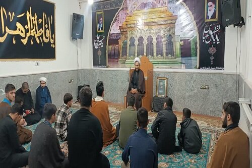 تأکید مدیر مدرسه علمیه امام خمینی(ره) هرسین، بر لزوم تهذیب نفس و الگوسازی طلاب