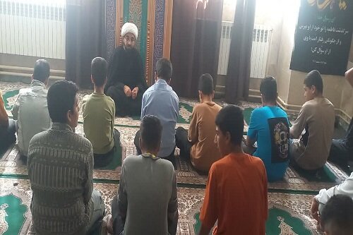 برنامه‌ تربیتی و آموزشی در دبیرستان صدرای هرسین برگزار شد