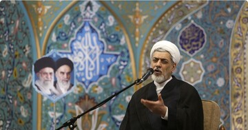 مهمترین نشانه محبت اهل‌بیت(ع) عمل به دستورات آنان است