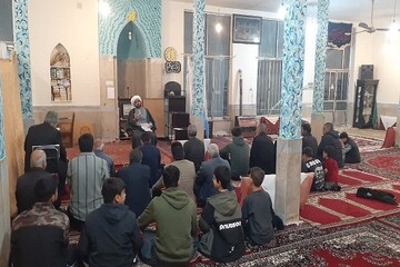 آغاز طرح میز خدمت مسجدی، در مسجد حضرت صاحب‌الزمان(عج) حسن‌آباد کنگاور