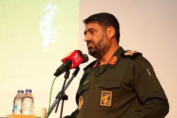 ولایت فقیه ستون نظام و عامل شکست دشمن است