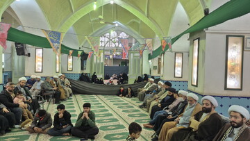 تصاویر/ جشن ولادت حضرت فاطمه(س) ویژه طلاب متاهل مدرسه علمیه آیت‌الله مدنی کاشانی(ره)