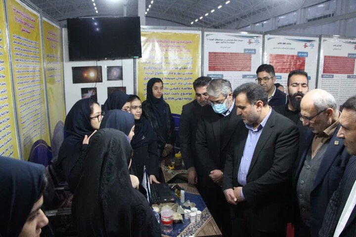تصاویر/گشایش نمایشگاه نوآوری و فناوری کاشان ۱۴۰۴ با محوریت دستاوردهای دانش‌بنیان