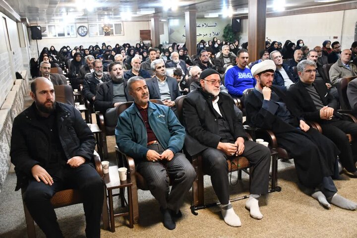 تصاویر/ جلسه تفسیر قرآن کریم در خوی