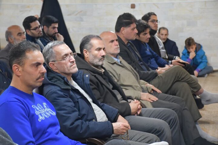 تصاویر/ جلسه تفسیر قرآن کریم در خوی