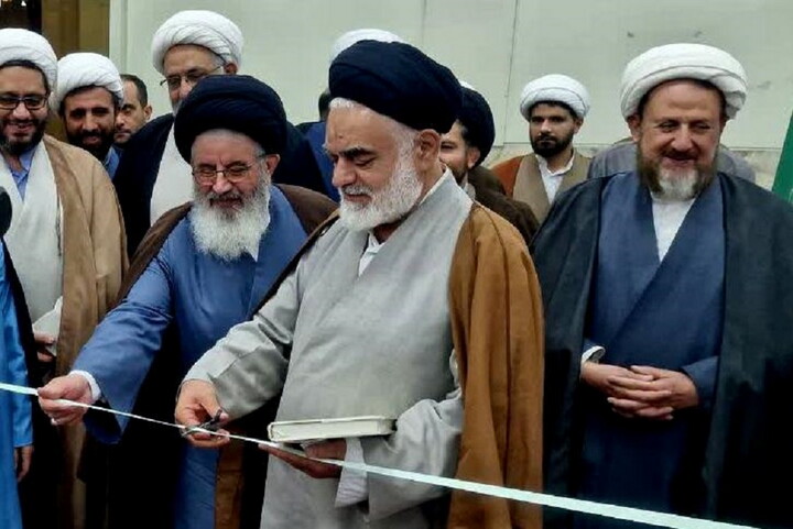 تصاویر / آئین افتتاحیه نمایشگاه هفته پژوهش و دستاوردهای پژوهشی حوزه علمیه اصفهان