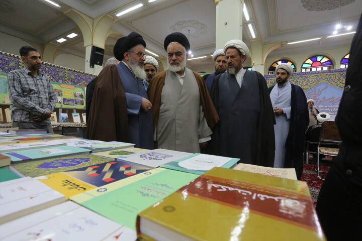 تصاویر / آئین افتتاحیه نمایشگاه هفته پژوهش و دستاوردهای پژوهشی حوزه علمیه اصفهان