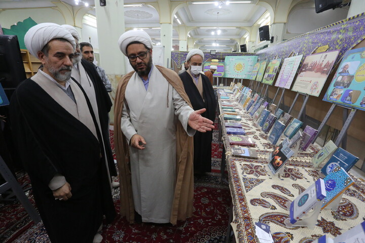 تصاویر / آئین افتتاحیه نمایشگاه هفته پژوهش و دستاوردهای پژوهشی حوزه علمیه اصفهان