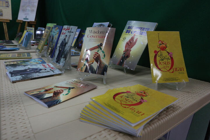 تصاویر / آئین افتتاحیه نمایشگاه هفته پژوهش و دستاوردهای پژوهشی حوزه علمیه اصفهان