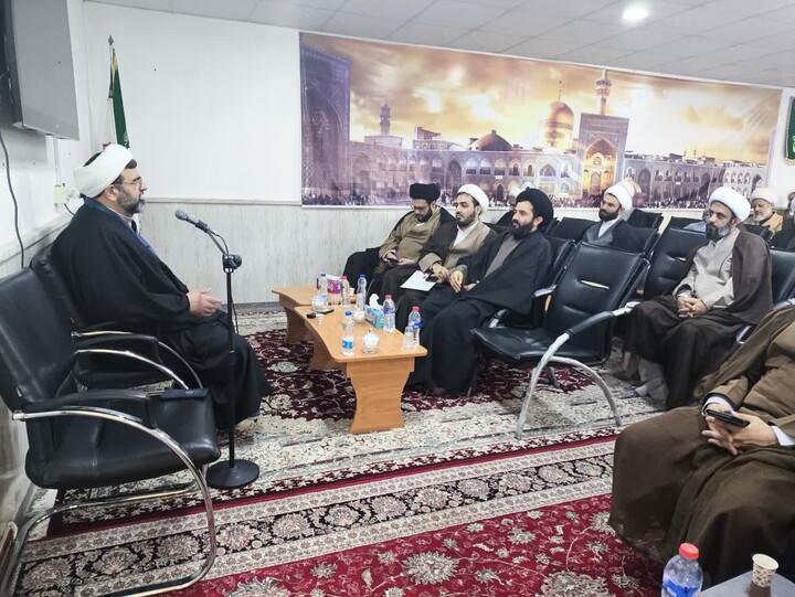 تصاویر/اجلاسیه مدیران حوزه علمیه خوزستان با محوریت رتبه بندی مدارس علمیه استان