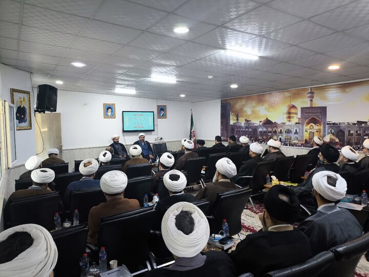 تصاویر/اجلاسیه مدیران حوزه علمیه خوزستان با محوریت رتبه بندی مدارس علمیه استان