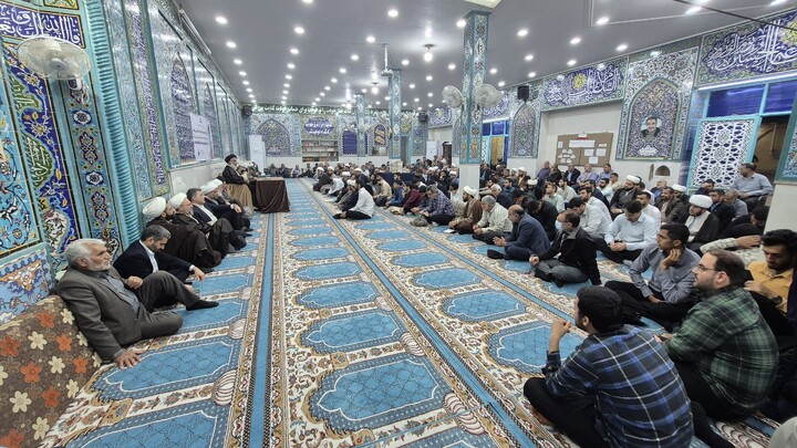 نشست جهاد تبیین باحضور نماینده ولی فقیه در خوزستان