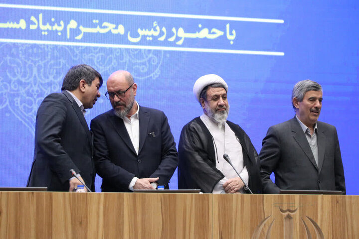 تصاویر/ همایش‌ ۵۰۰ هزار لبخند، ۵۰۰ هزار خدمت علوی‌ در کرمان