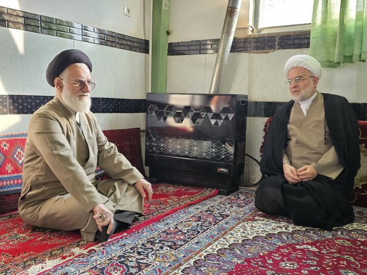 تصاویر/ بازدید نماینده ولی‌فقیه در  کردستان از دو مسجد «حضرت ابوالفضل‌(ع)» و «۱۲ امام‌(ع)» در بیجار