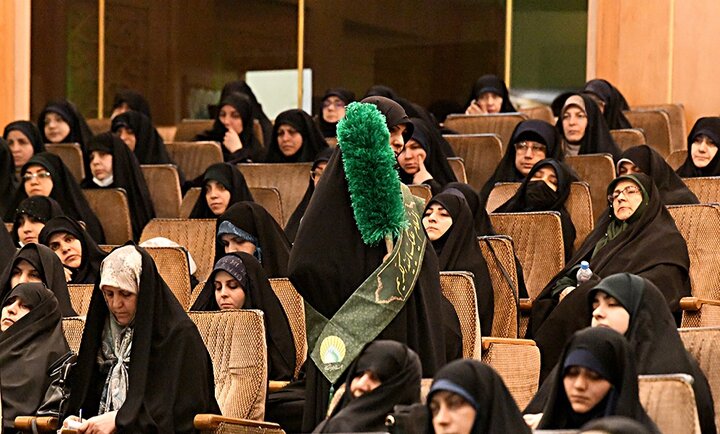 تصاویر/ تجلیل از خادمه‌های حرم حضرت عبدالعظیم حسنی(ع)