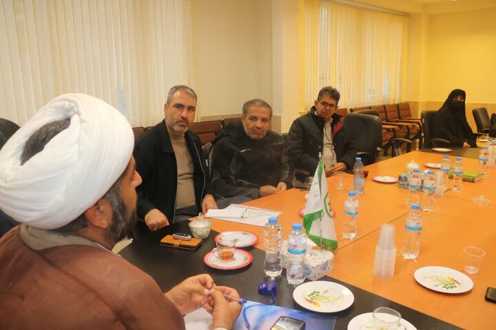 تصاویر/ برگزاری جلسه هماهنگی جشن بزرگ ولادت حضرت زهرا (س) در کامیاران