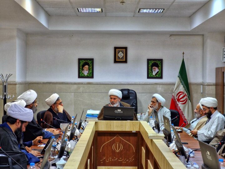 تصاویر/ سلسله‌ جلسات قرارگاه جنگ ترکیبی «بلاغ مبین»