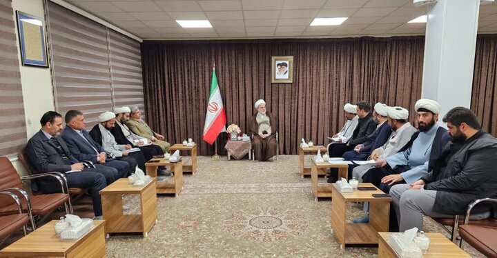 مراسم اعتکاف با قوت و کیفیت بهتری برگزار شود