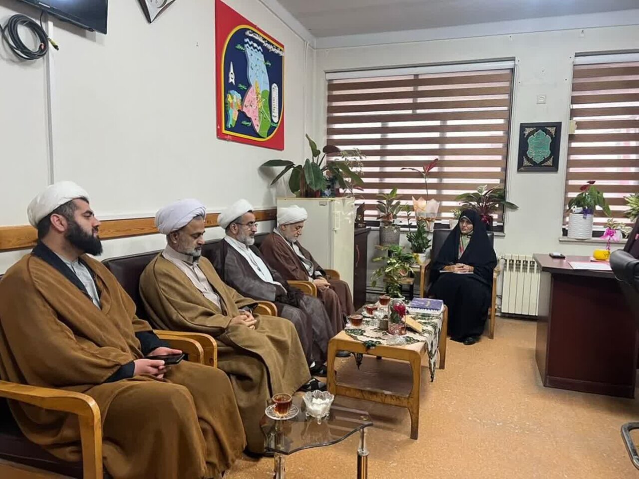 مدارس لشت‌نشاء از ظرفیت تبلیغی و تربیتی حوزه علمیه آستانه‌اشرفیه بهره‌مند می‌شوند