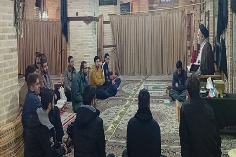 دروس اخلاق با حضور اساتید کشوری و استانی توسعه می‌یابد+تصاویر