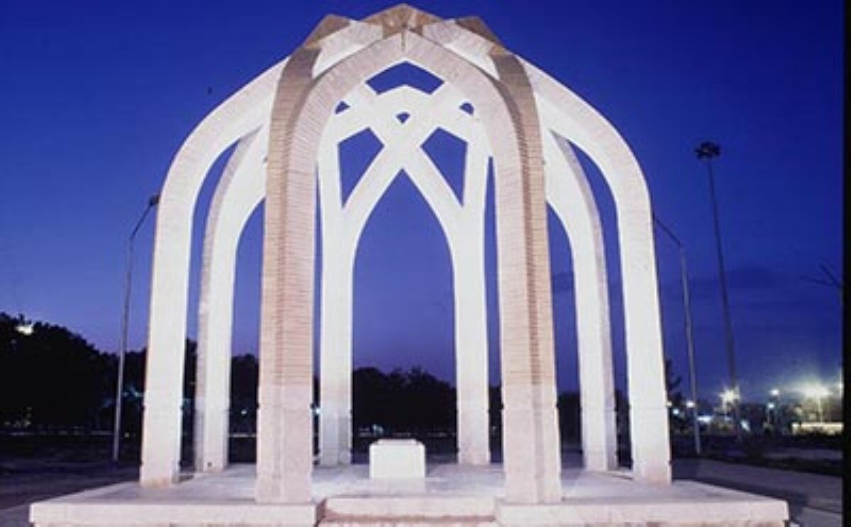 معرفی مشاهیر هر دیار، سلاحی در مقابل تهاجم فرهنگی است