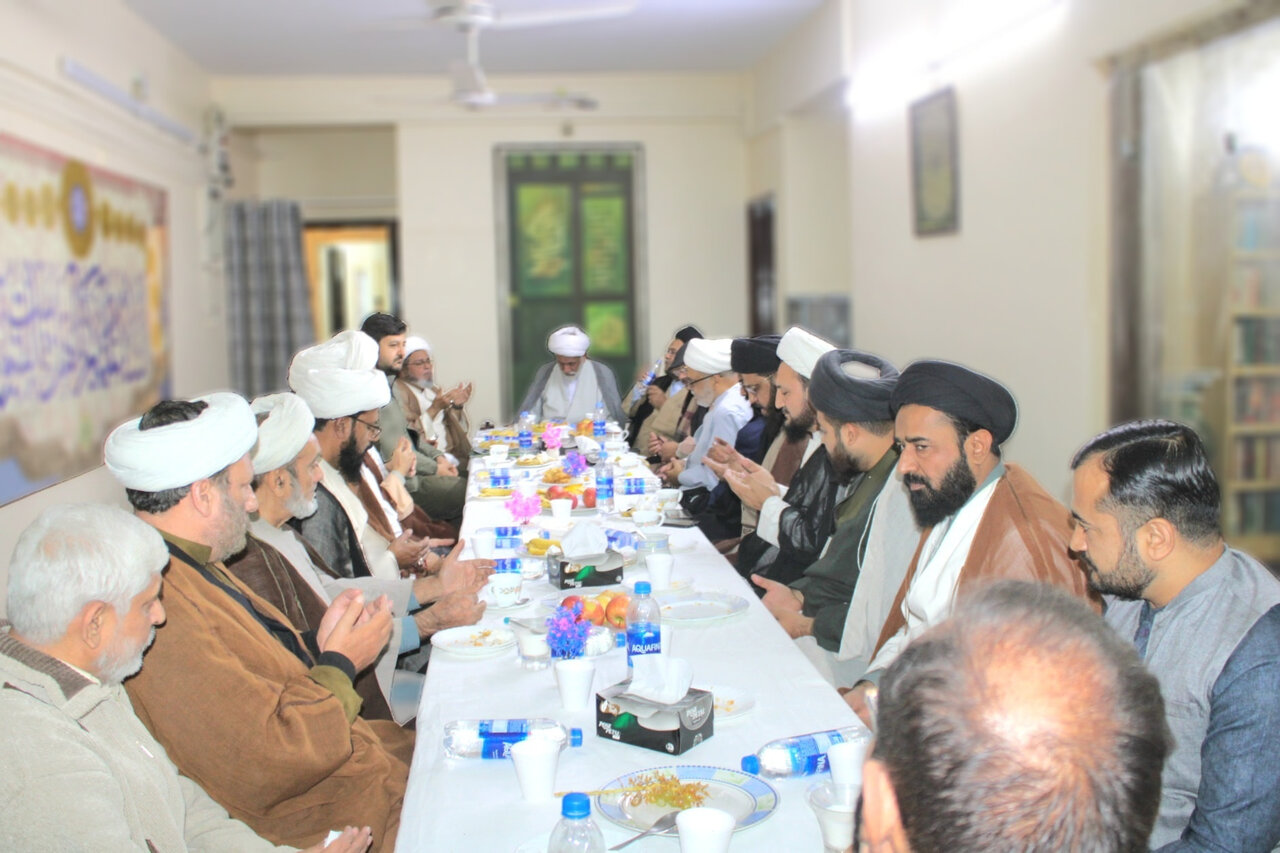 علامہ شبیر میثمی سے مسئول تعمیرات العتبات العالیہ کربلاء معلی و قم المقدس کی ملاقات