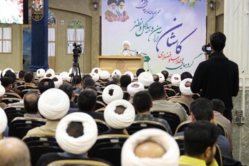 تصاویر/ گردهمایی طلاب و فضلای کاشان، آران و بیدگل و نطنز