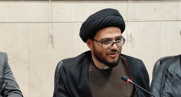 نگاه اسلام به معلولان بالاتر و بهتر از نگاه غرب است