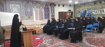 برگزاری کارگاه آموزش سلامت بانوان ویژه طلاب نورآبادی