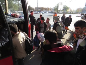 تصاویر/ اردوی زیارتی طلاب خوی به مشهد مقدس