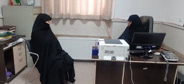 نشست معاون پژوهش حوزه علمیه خواهران لرستان با مدیر مدرسه زینبیه خرم آباد