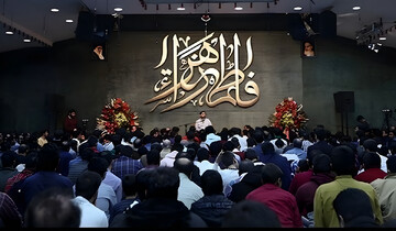 آیا سینه‌زنی در جشن تولد امامان جایز است؟