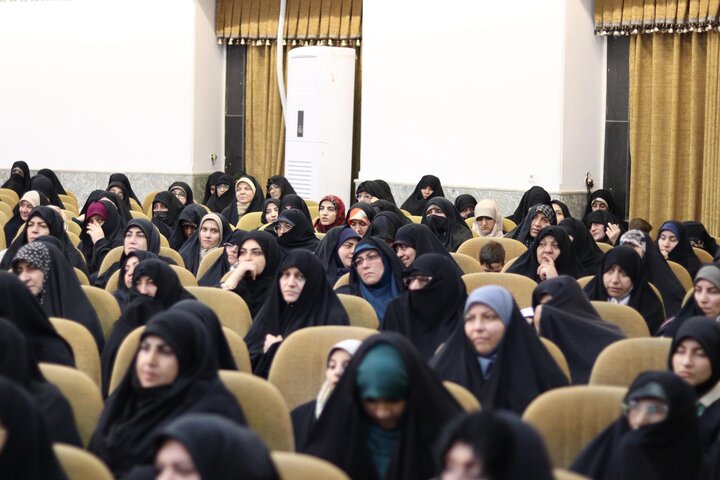 تصاویر/ گردهمایی طلاب و فضلای کاشان و آران و بیدگل و نطنز