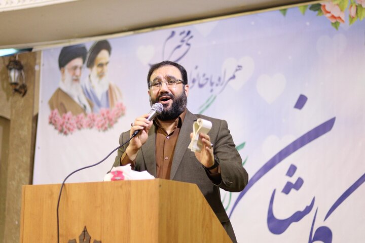 تصاویر/ گردهمایی طلاب و فضلای کاشان و آران و بیدگل و نطنز