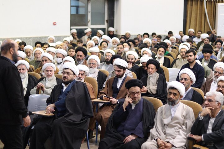 تصاویر/ گردهمایی طلاب و فضلای کاشان و آران و بیدگل و نطنز