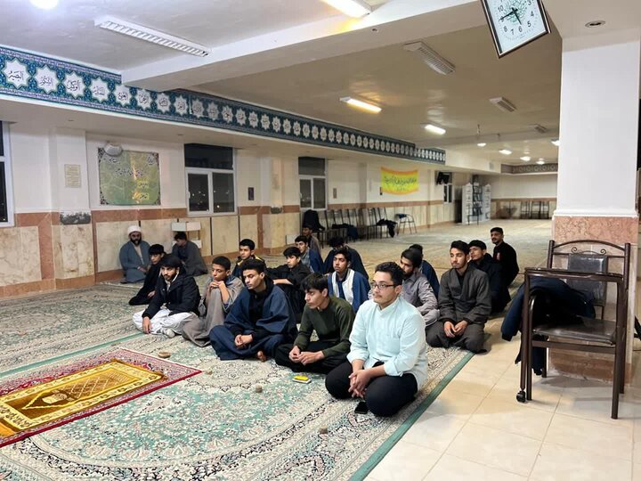 تصاویر/ درس نهج‌البلاغه مدرسه علمیه الغدیر نراق