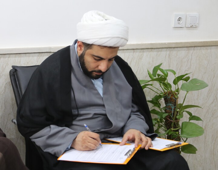 تصاویر/برگزاری جلسه علمی پایان نامه ها در مدارج علمی حوزه علمیه خوزسان