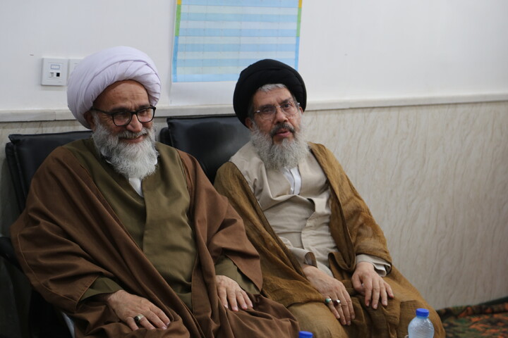 تصاویر/برگزاری جلسه علمی پایان نامه ها در مدارج علمی حوزه علمیه خوزسان