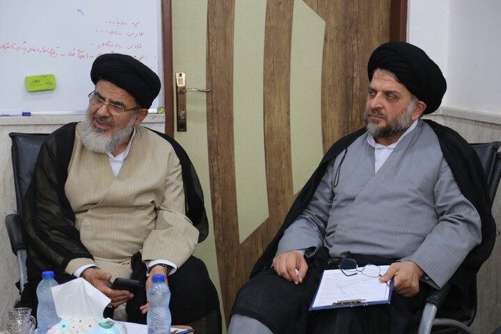 تصاویر/برگزاری جلسه علمی پایان نامه ها در مدارج علمی حوزه علمیه خوزسان