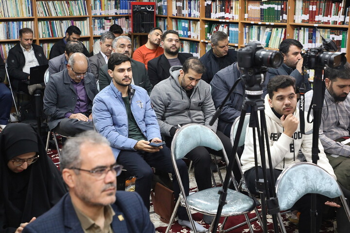 تصاویر/ نشست خبری شانزدهمین جشنواره علامه حلی و هفته پژوهش