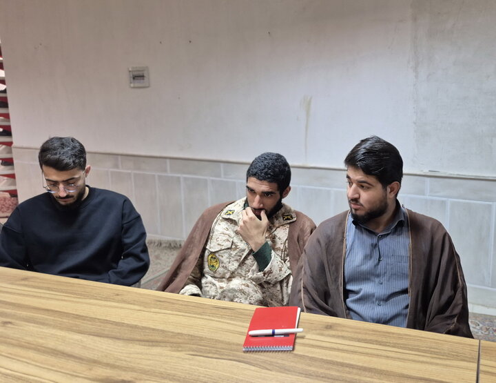 تصاویر/ نشست علمی پژوهشی طلاب مدرسه علمیه آیت‌الله مصطفوی(ره) کاشان