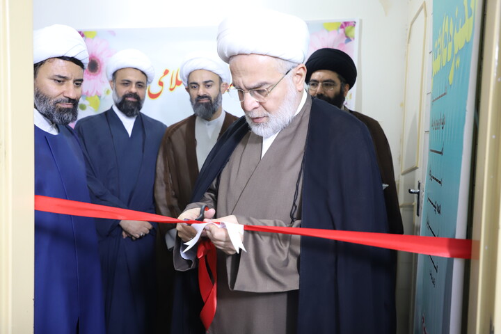 تصاویر/ افتتاح اولین مرکز مشاوره اسلامی سماح در سنندچ