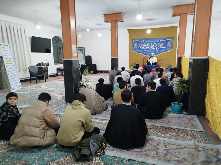 تصاویر/ مراسم جشن ولادت حضرت زهرا (س) در مدرسه علمیه نقده