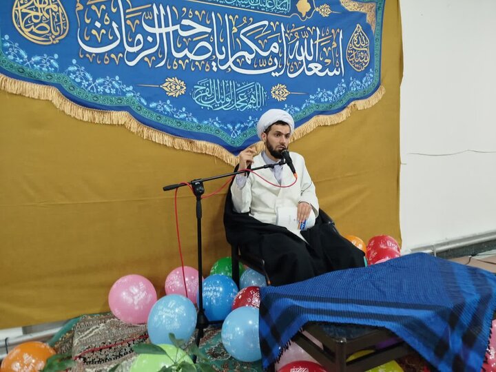 تصاویر/ مراسم جشن ولادت حضرت زهرا (س) در مدرسه علمیه نقده