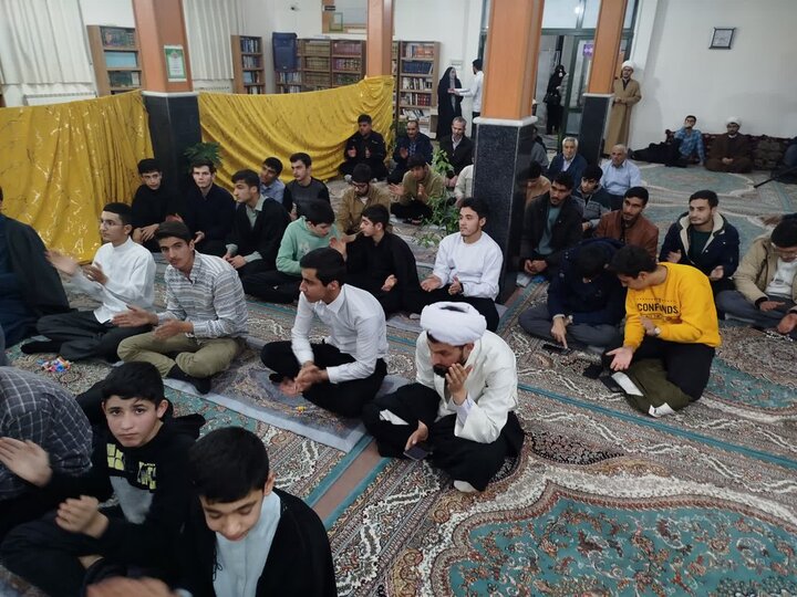 تصاویر/ مراسم جشن ولادت حضرت زهرا (س) در مدرسه علمیه نقده