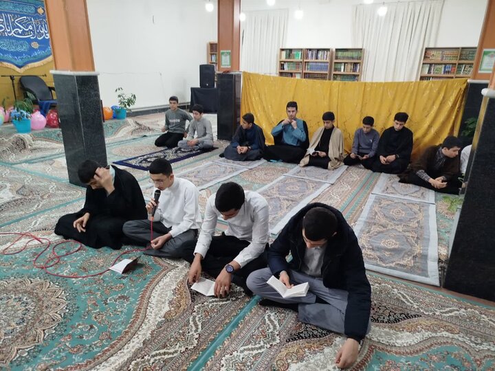 تصاویر/ مراسم جشن ولادت حضرت زهرا (س) در مدرسه علمیه نقده