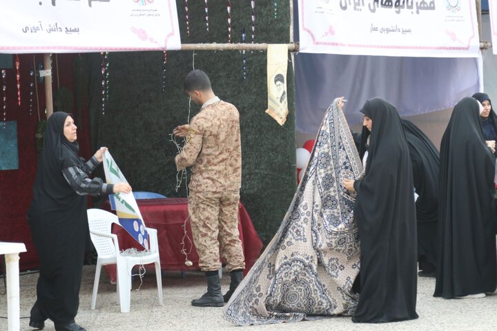 برپایی مواکب بوشهر جهت پذیرایی در مراسم جشن میلاد حضرت زهرا س