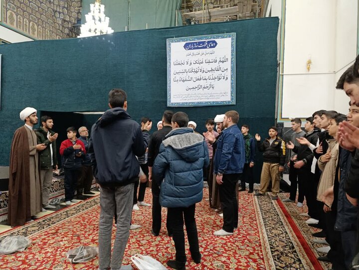 تصاویر/ اردوی زیارتی طلاب خوی به مشهد مقدس