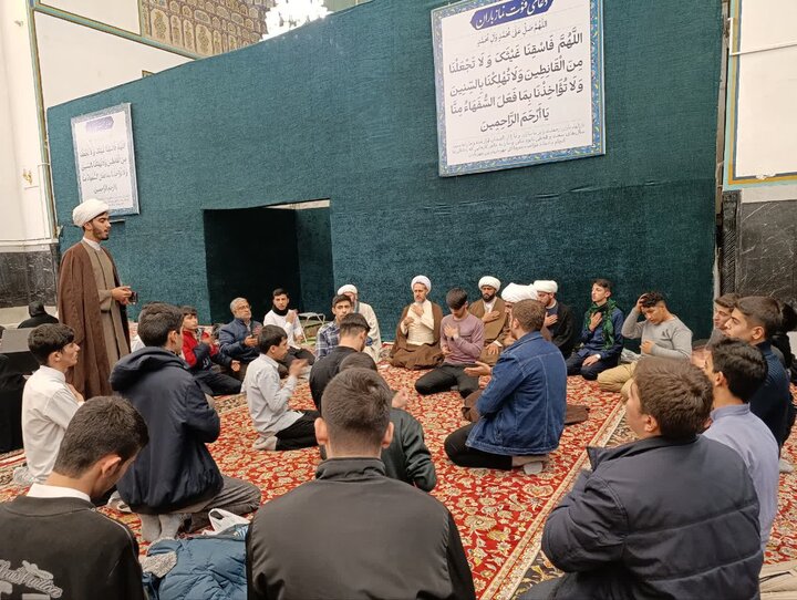 تصاویر/ اردوی زیارتی طلاب خوی به مشهد مقدس